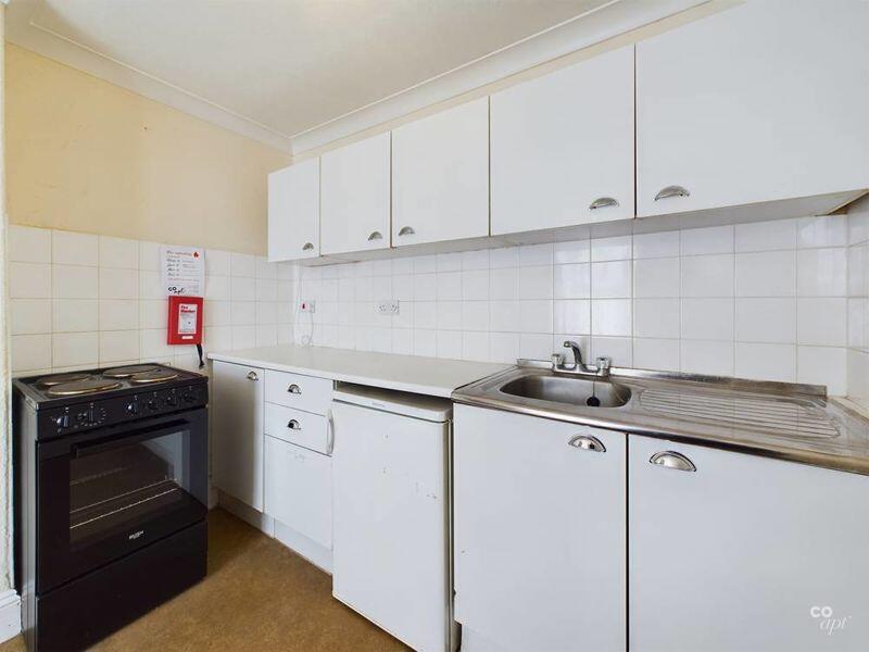 Additional image 5 of Burlington Street, Brighton, BN2 1AU