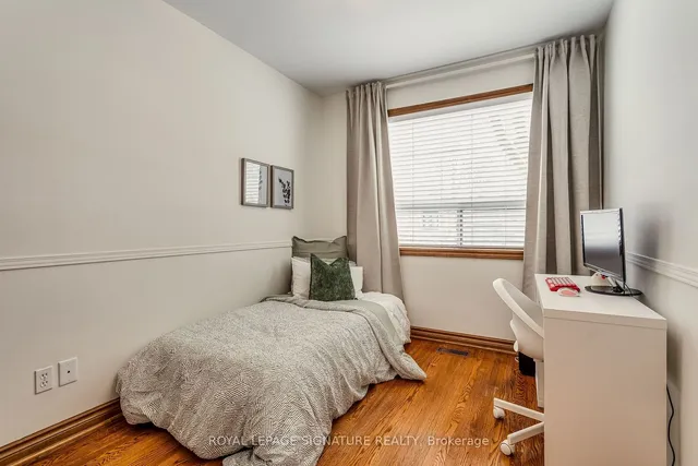 Additional image 23 of 72 De Quincy Blvd