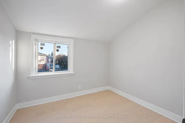 Additional image 22 of 1192 Leaside Rd