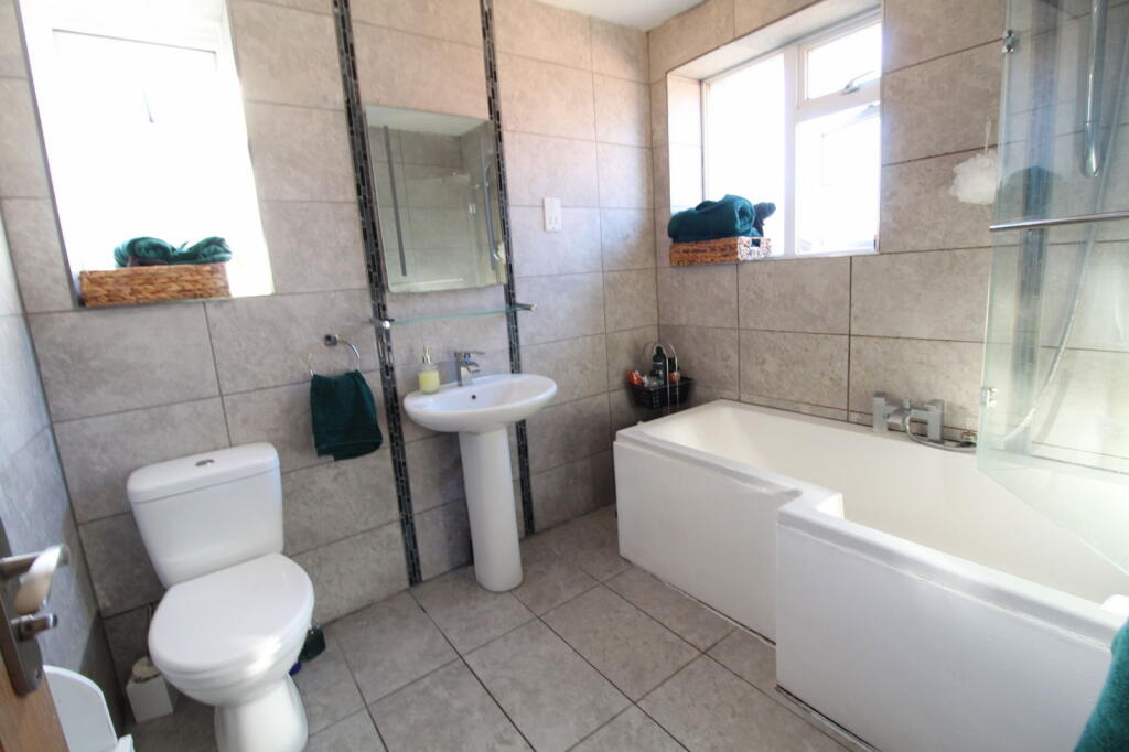 Additional image 19 of Queens Park, Bournemouth, BH8 9NP