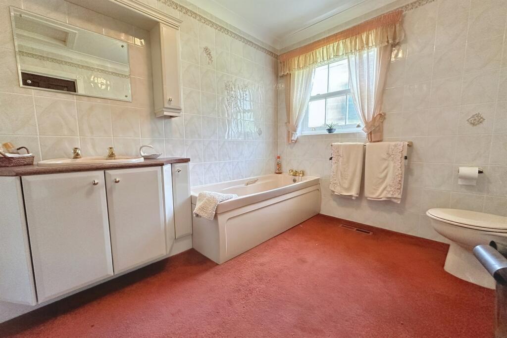 Additional image 14 of Ferndown