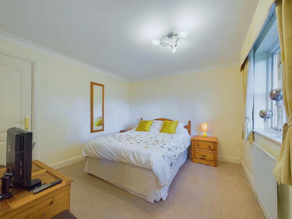 Additional image 14 of Swandean Close, Worthing, West Sussex BN13 3AR