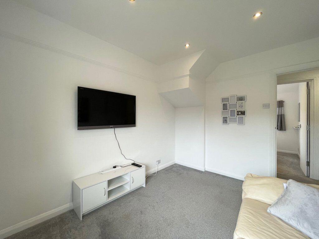 Additional image 10 of Hawkhurst Road - P1016