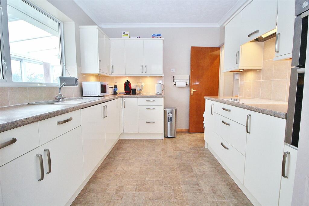 Additional image 14 of Chute Avenue, High Salvington, Worthing, BN13