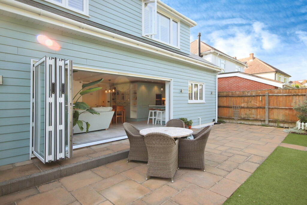 Additional image 22 of River Way,Christchurch,BH23 2QJ
