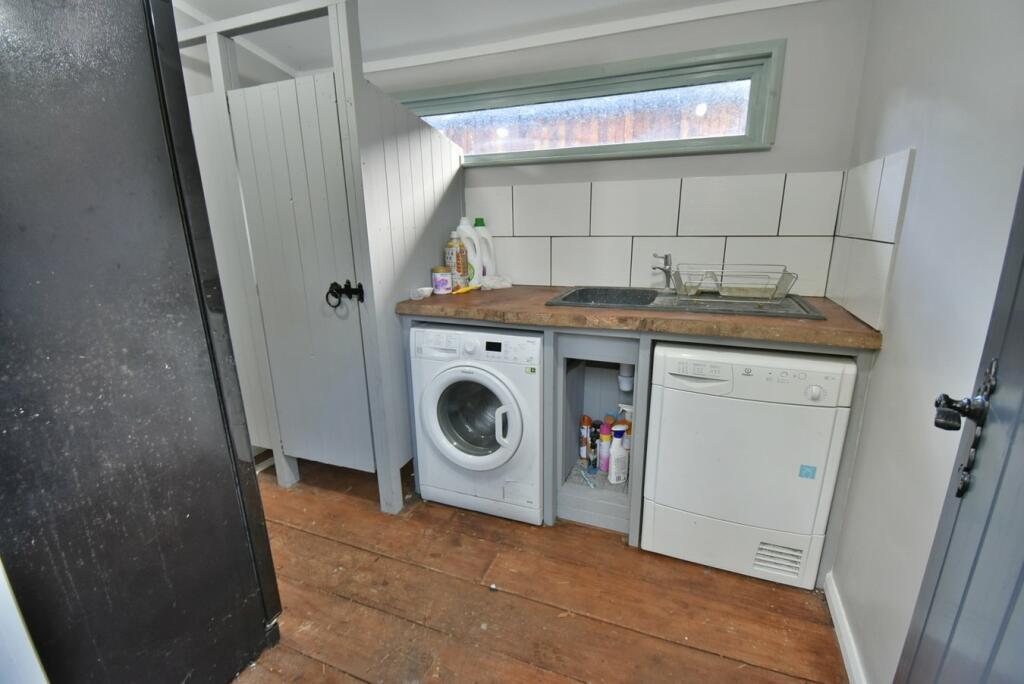 Additional image 16 of Haddons Drive, Three Legged Cross, Wimborne, BH21