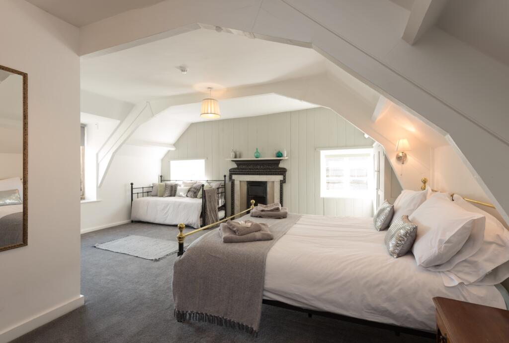 Additional image 24 of HIGH STREET, SWANAGE