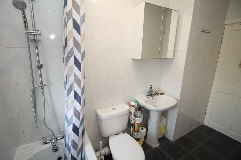 Additional image 16 of Exmouth Place, Bradford, BD3 0NA