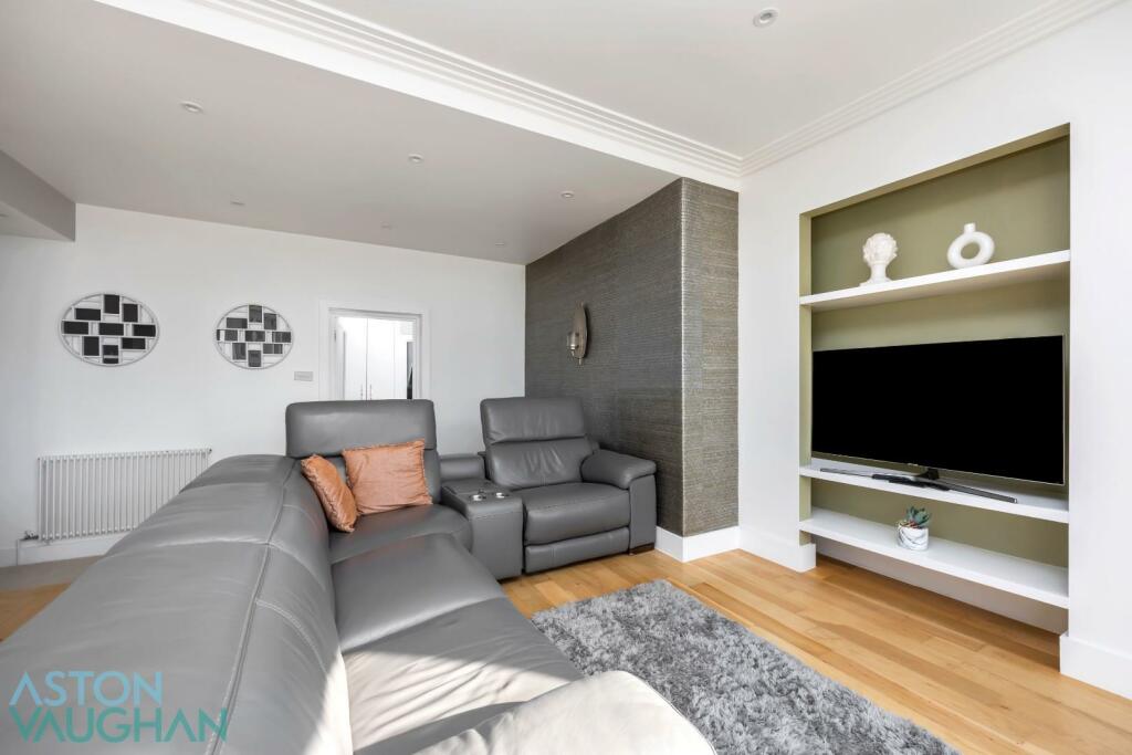 Additional image 7 of Grand Avenue, Hove