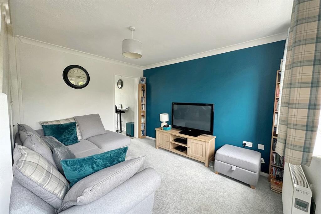 Additional image 3 of Verwood