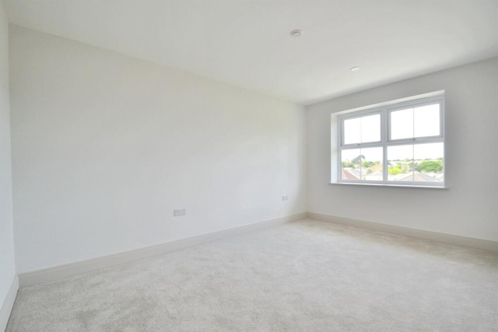 Additional image 6 of Broadstone