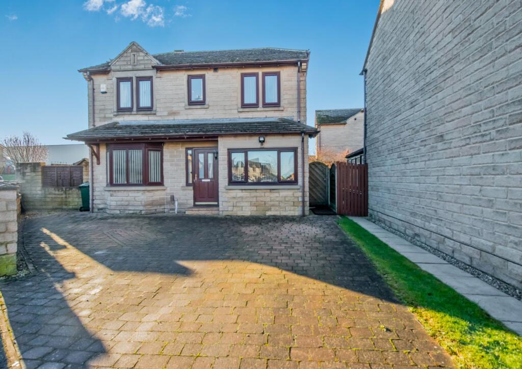 Primary image of Winchester Gardens, Laisterdyke, Bradford, West Yorkshire, BD4