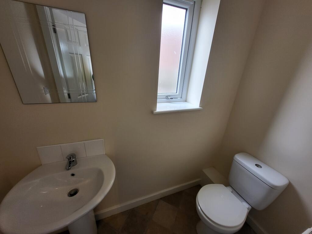 Additional image 8 of Eaglesfield Drive, Bradford