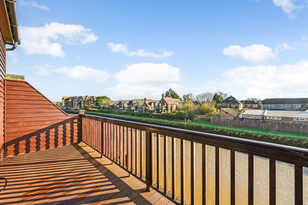 Additional image 16 of Nineveh Shipyard, Arundel