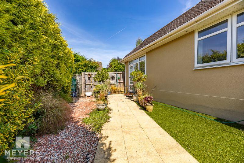 Additional image 14 of Feversham Avenue, Queens Park, BH8