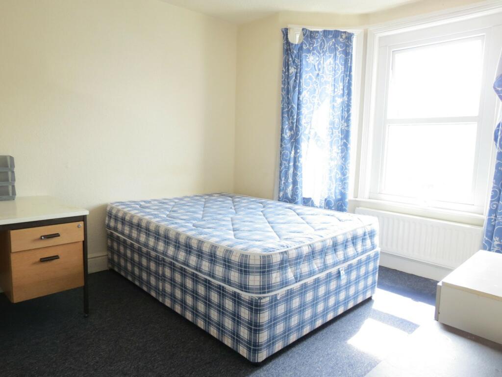 Additional image 6 of 4 bedroom Semi Detached House in Charminster