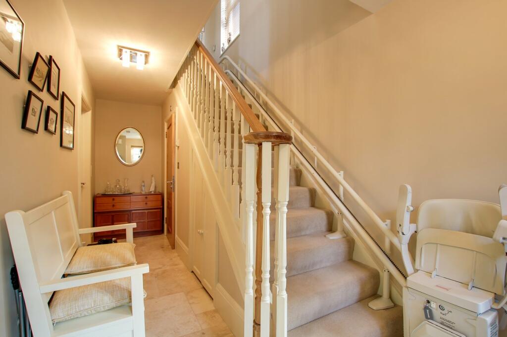 Additional image 8 of Homefield Close, Winkton, Christchurch, BH23