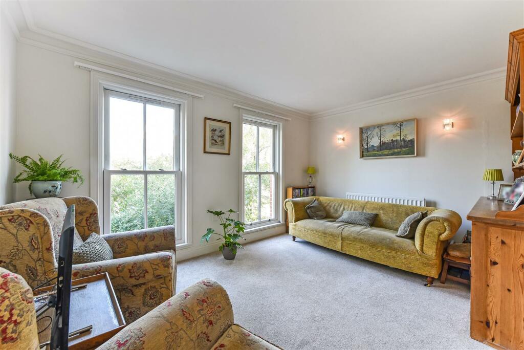 Additional image 3 of Surrey Street, Littlehampton