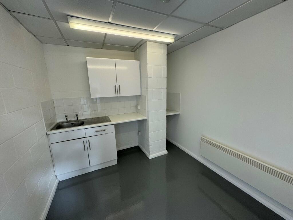 Additional image 6 of Unit 3A Malthouse Trading Estate, Brighton Road, Shoreham-By-Sea, West Sussex, BN43