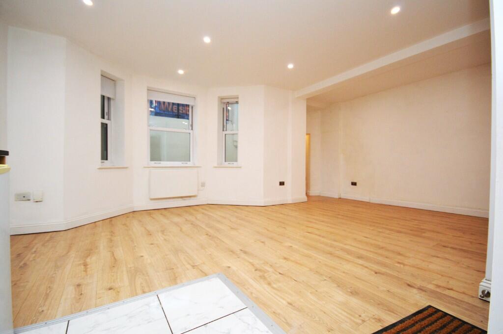 Additional image 8 of Near Town Centre Bournemouth