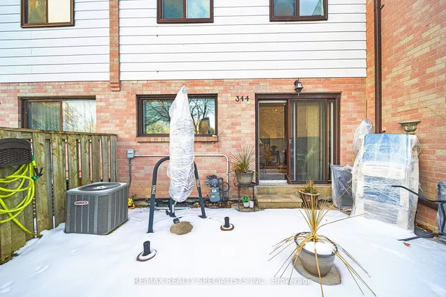 Additional image 39 of 344 Fleetwood Cres