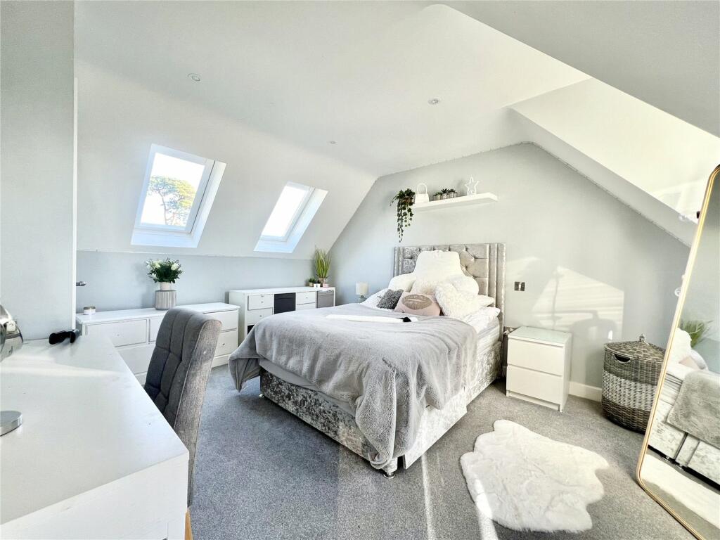 Additional image 14 of Seaway Avenue, Friars Cliff, Christchurch, Dorset, BH23