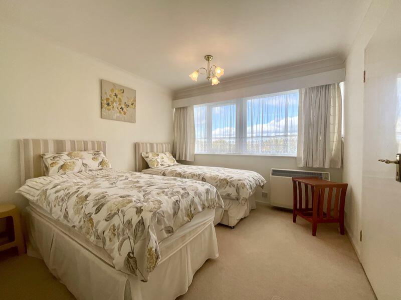 Additional image 8 of 26 Boscombe Cliff Road, Bournemouth