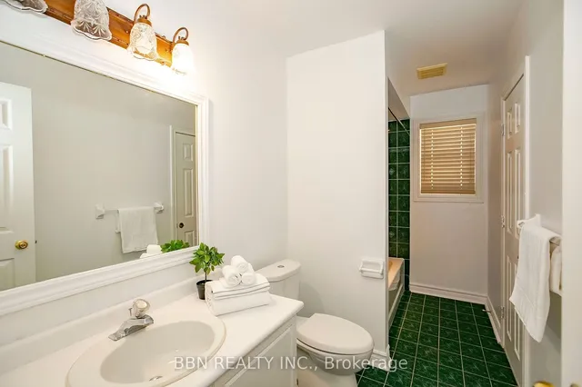 Additional image 23 of 192 Drinkwater Rd