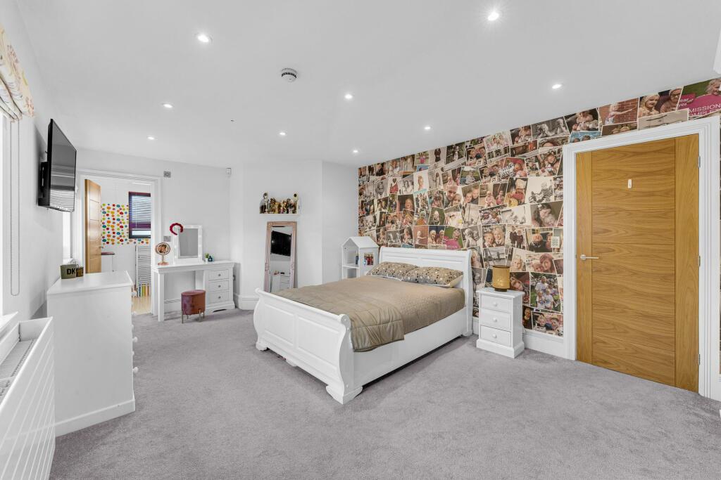 Additional image 35 of Experience luxury modern living at Oak Stables in Lostock. Built in 2015.