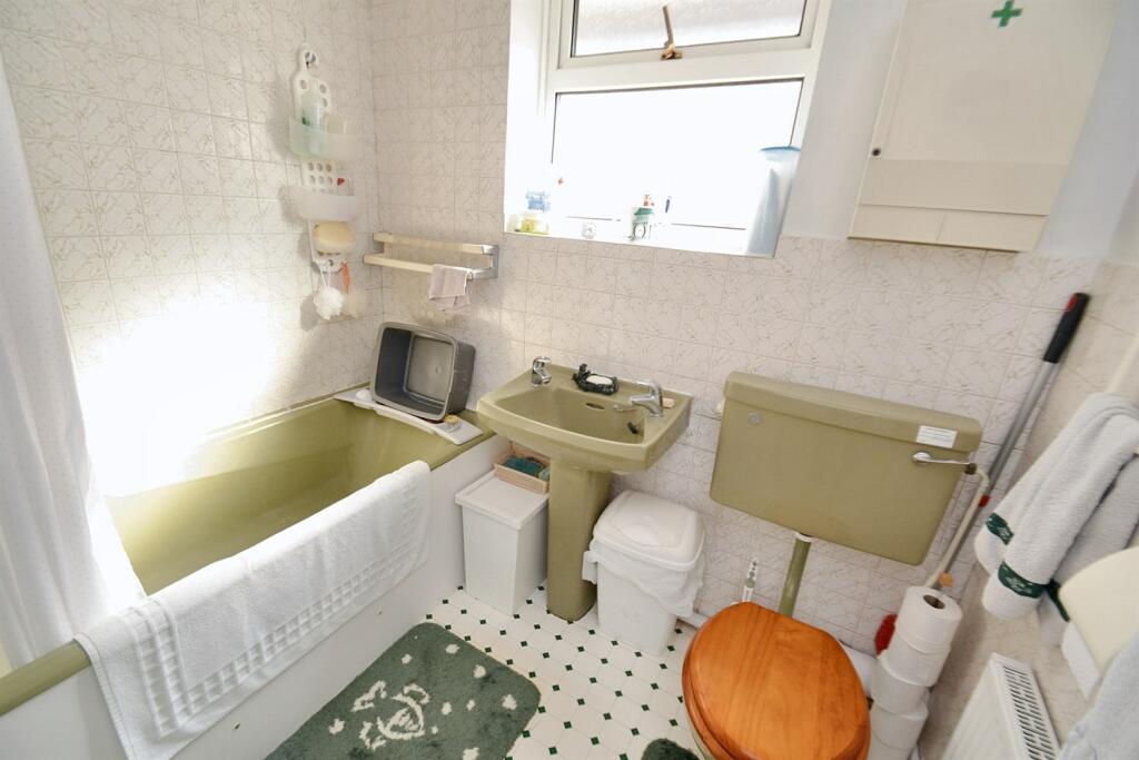 Additional image 11 of Broadstone