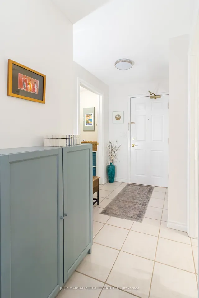 Additional image 4 of 5188 Lakeshore Rd Unit 210