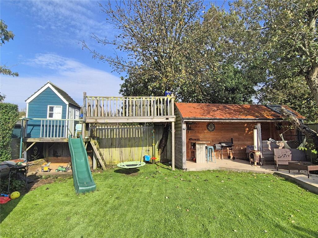 Additional image 4 of Gore Road, New Milton, Hampshire, BH25