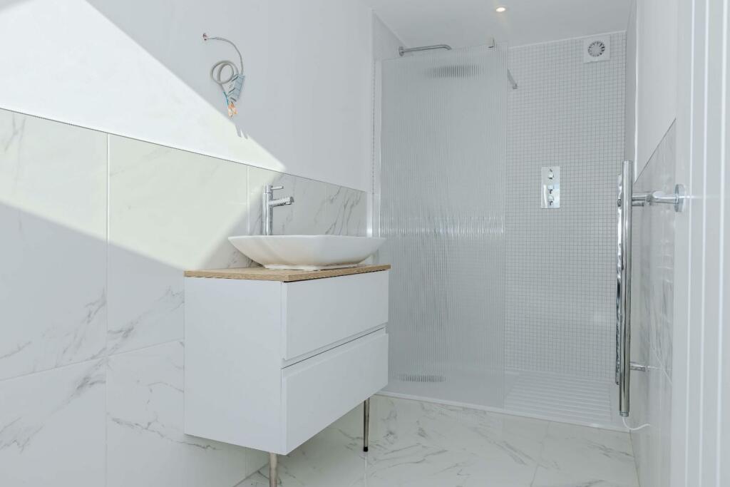 Additional image 17 of Elizabeth Avenue, Hove