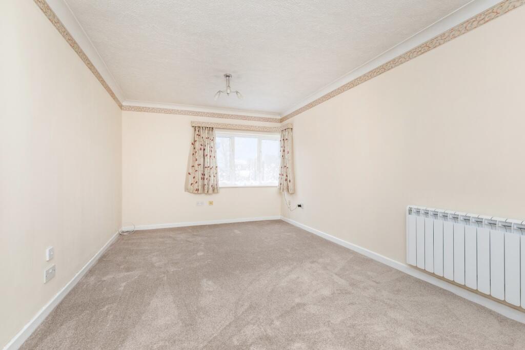 Additional image 6 of Oakland Court, Buckingham Road, Shoreham-By-Sea, West Sussex, BN43 5TZ