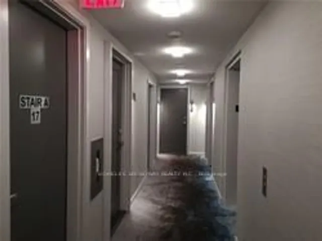 Additional image 3 of 42 Charles St Unit 1705