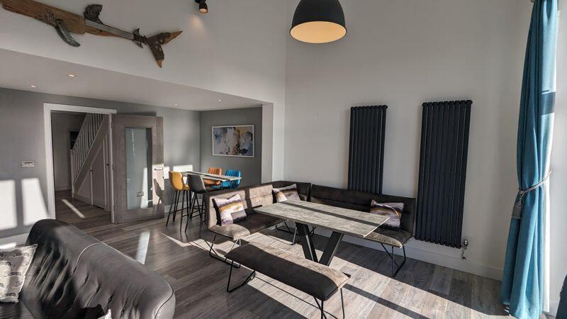 Additional image 23 of Woodyhyde Courtyard with Tennis Court and indoor Swimming Pool