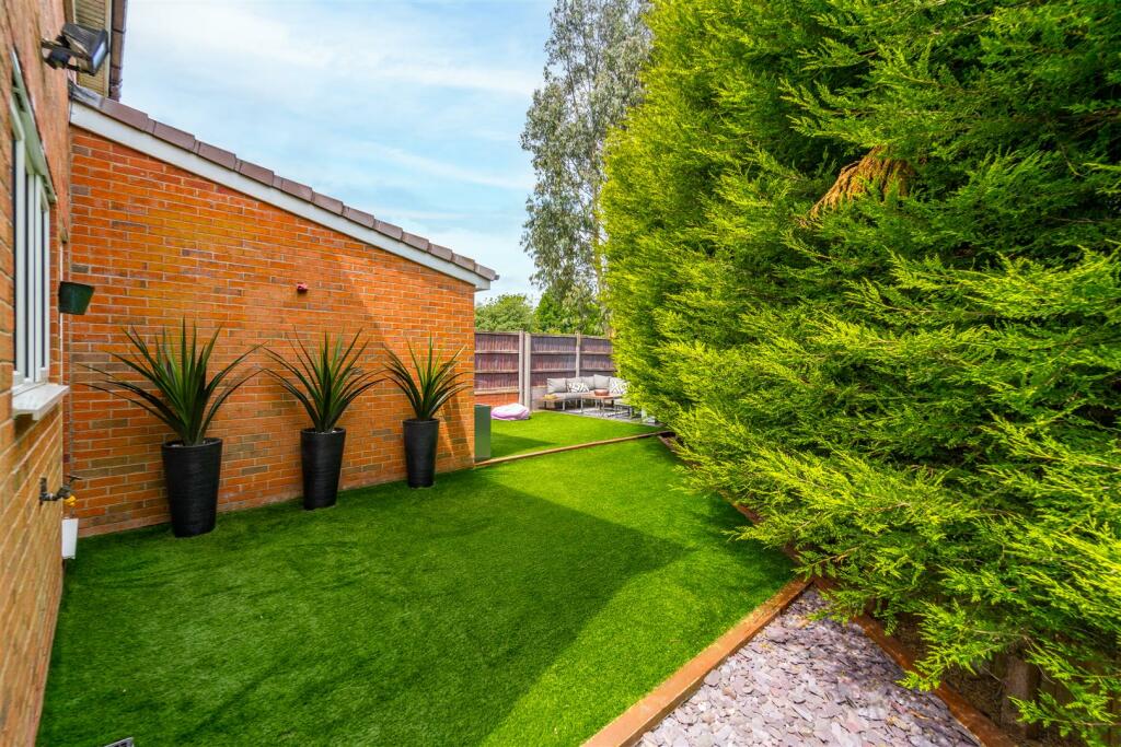 Additional image 16 of Camberley Close, Tottington