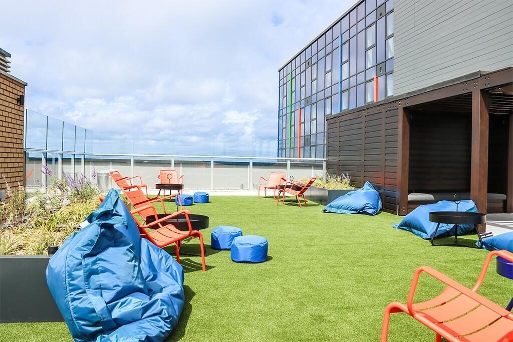 Additional image 14 of The Helm, Holdenhurst Road