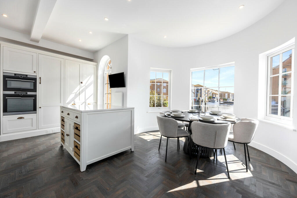 Additional image 29 of Trafalgar Gate, Brighton Marina Village