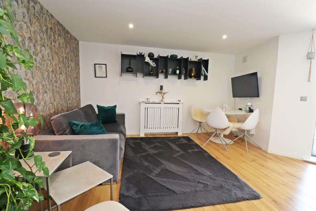 Primary image of Brighton Road, Shoreham-By-Sea, West Sussex, BN43 6DH