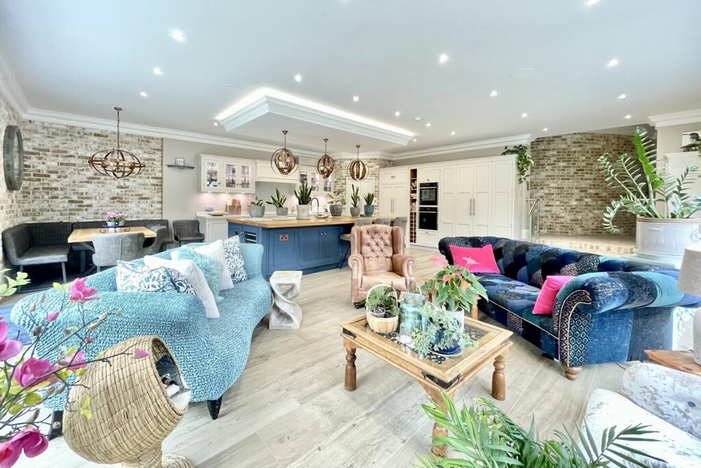 Additional image 38 of Little Forest Road, Talbot Woods, Bournemouth, BH4