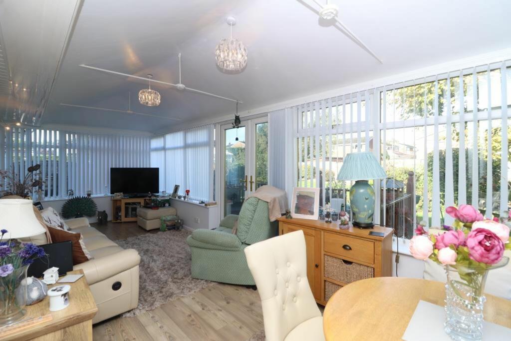 Additional image 7 of 10 Adlington Close, Lowercroft, Bury BL8 2HS