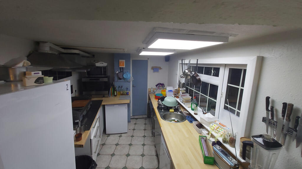 Additional image 7 of Levantine, 3 Church Street, Wimborne, Dorset, BH21 1JH