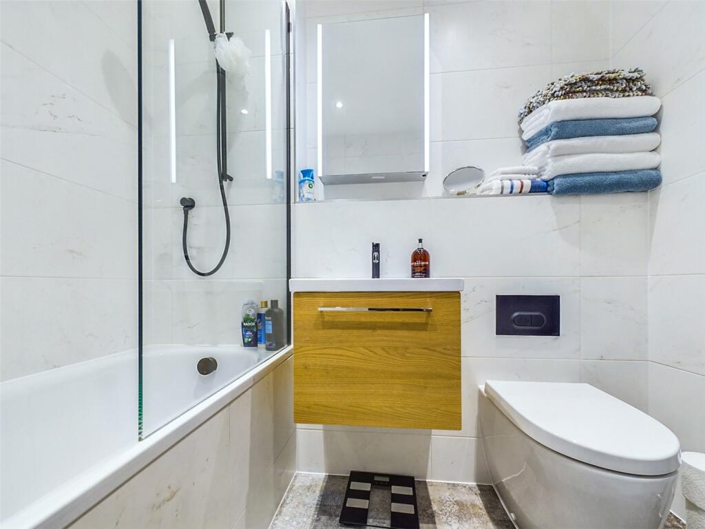 Additional image 19 of Waterford Road, Highcliffe, Christchurch, Dorset, BH23