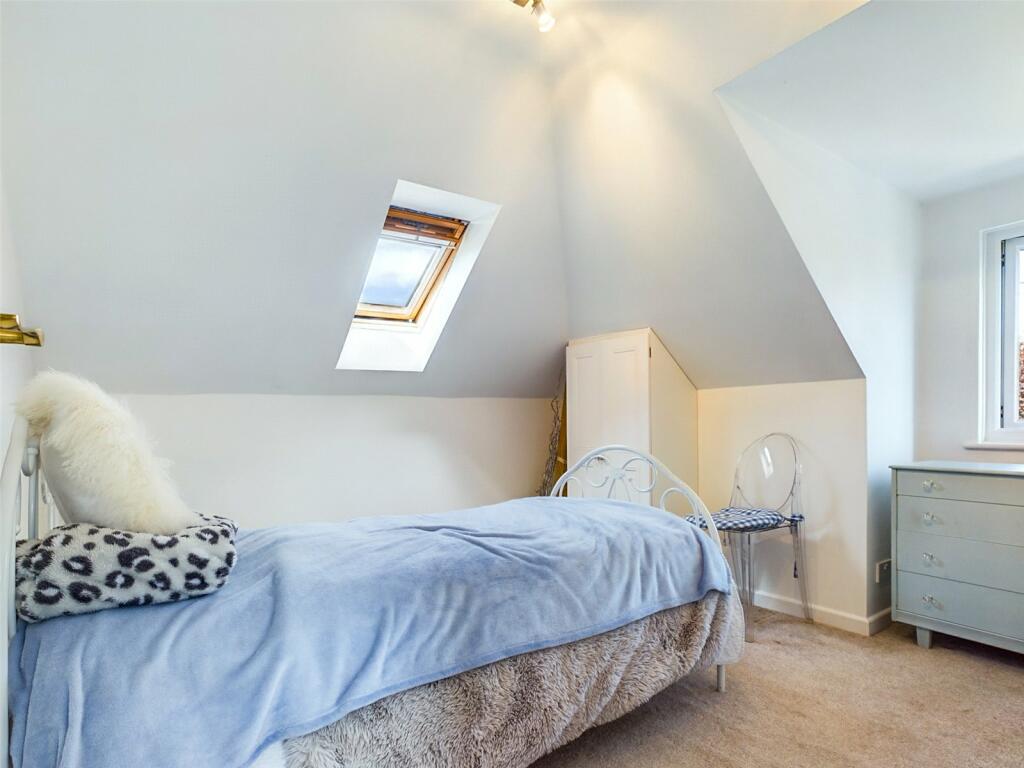 Additional image 22 of Elphinstone Road, Highcliffe, Christchurch, Dorset, BH23