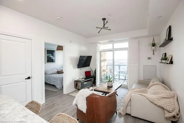 Additional image 10 of 101 Shoreview Pl Unit 519