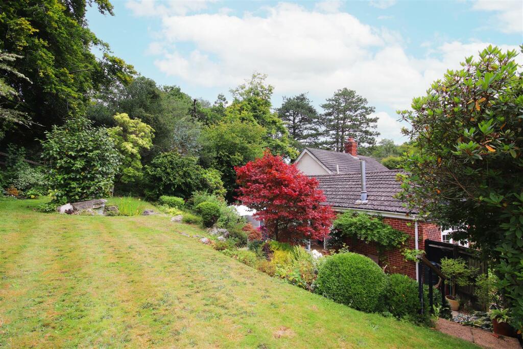 Additional image 26 of Lester Square, Burley,