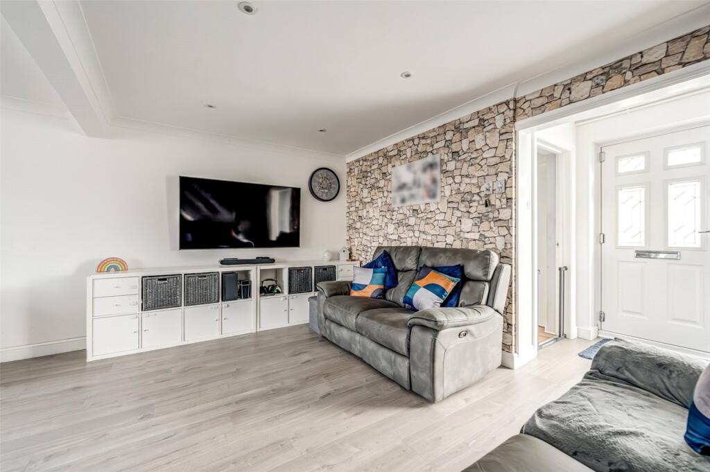 Additional image 16 of Willow Crescent, Worthing, West Sussex, BN13