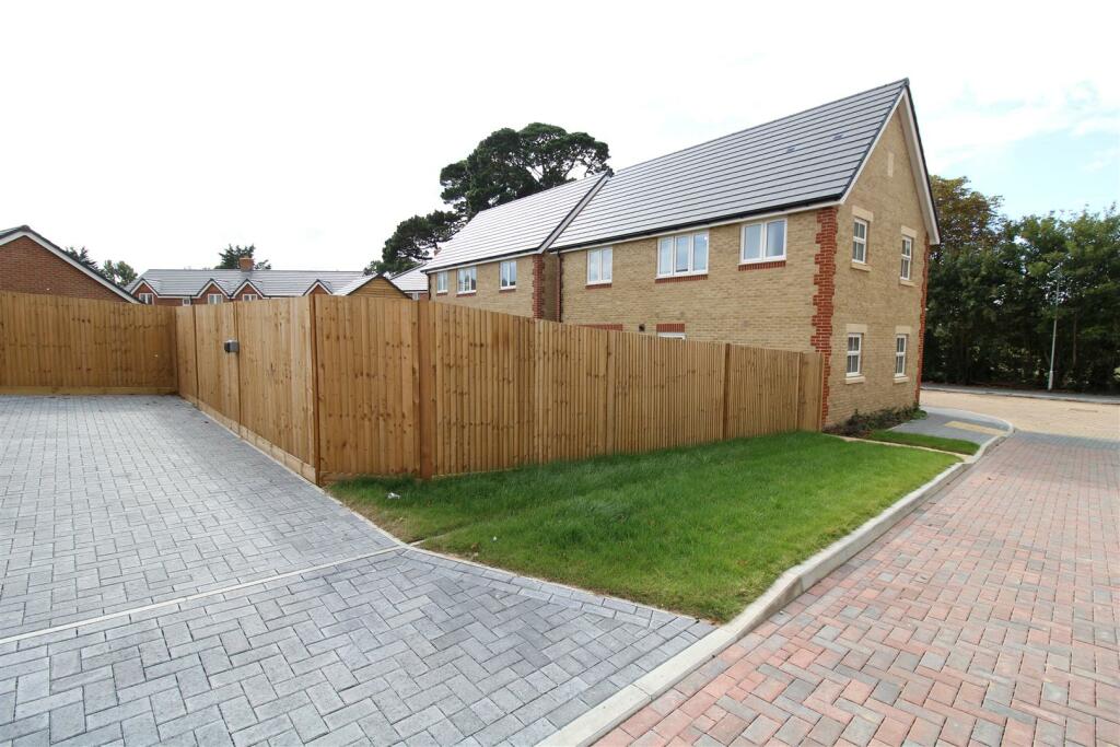 Additional image 16 of Billsborough Lane, Fontwell