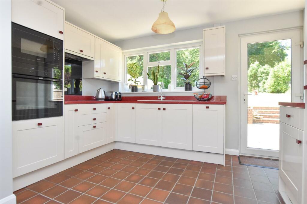 Additional image 5 of Melvill Lane, Eastbourne